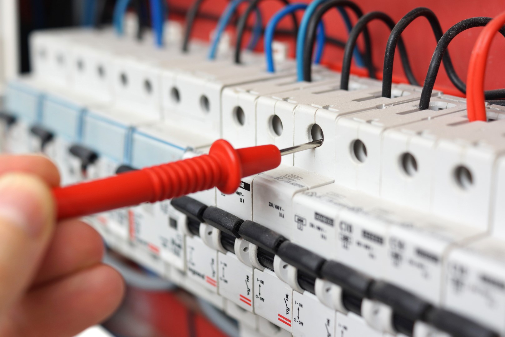 Cardiff based electricians fault finding, installs, upgrades & periodical inspections & certificates
